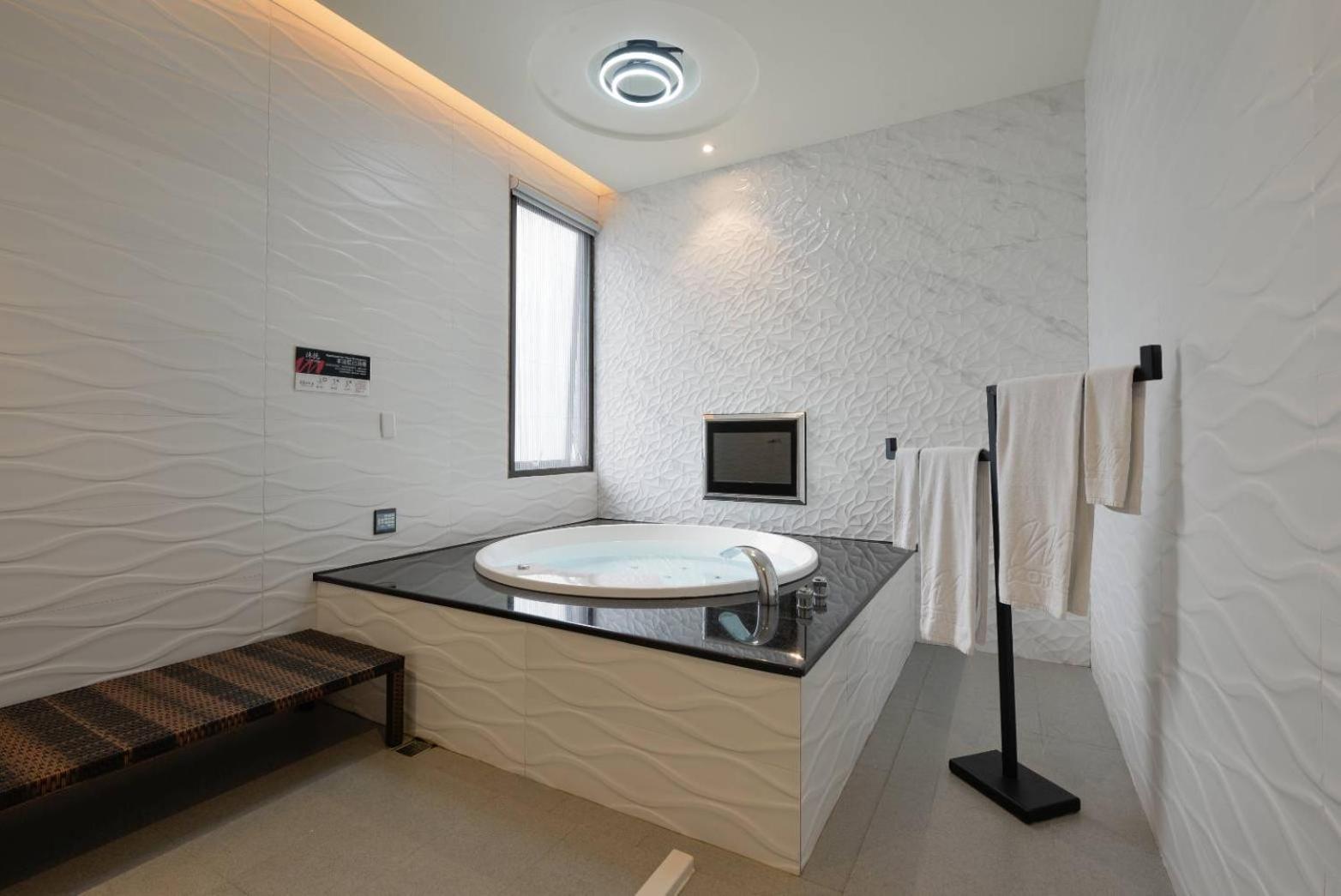 M Hotel Caotun Chambre photo