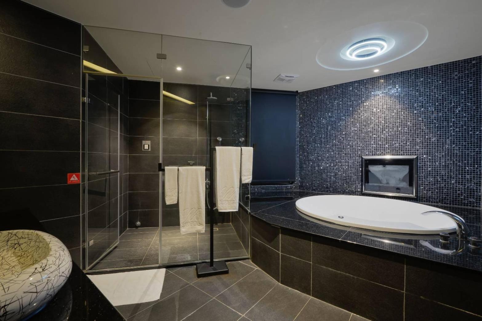 M Hotel Caotun Chambre photo